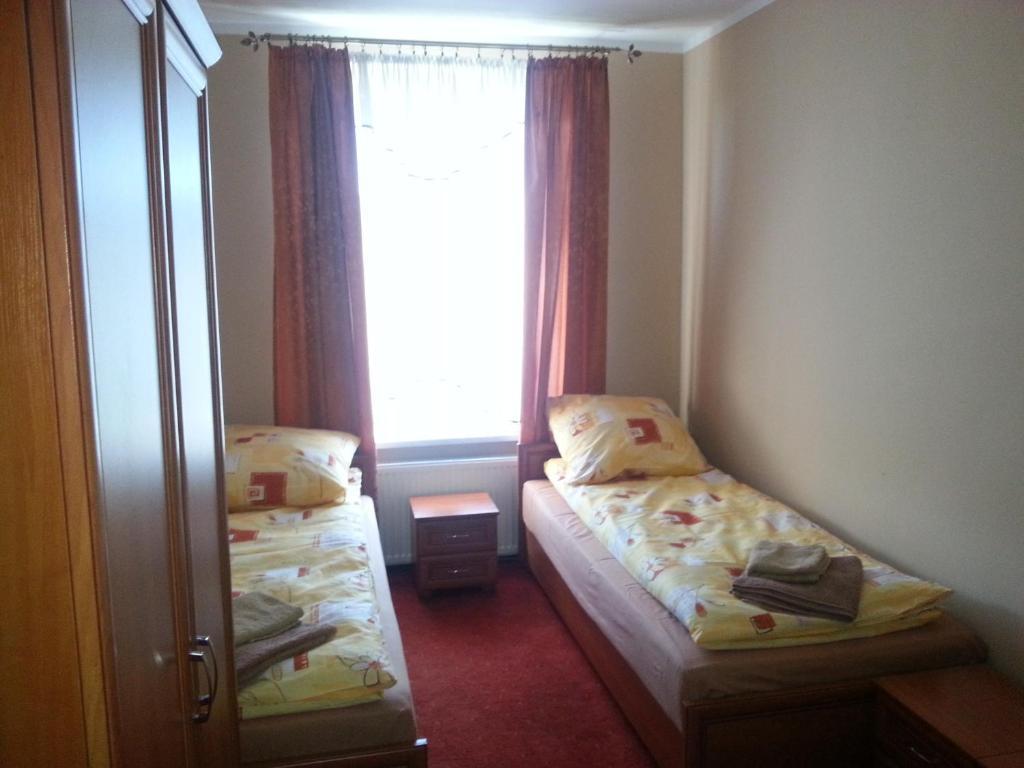 Hotelik Parkowy Legnica Zimmer foto