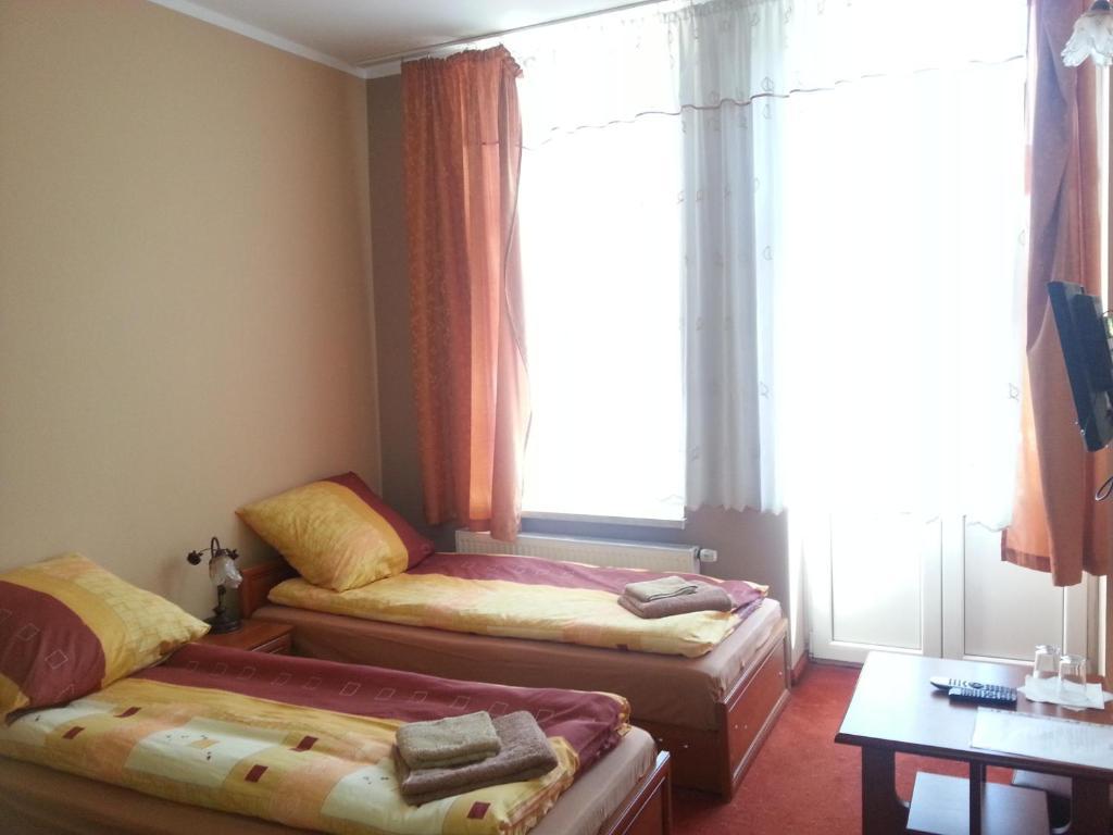 Hotelik Parkowy Legnica Zimmer foto