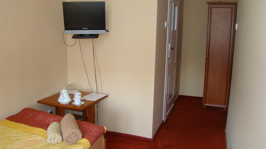 Hotelik Parkowy Legnica Zimmer foto